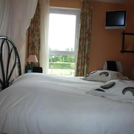 Hotel Les Chaumieres Du Lac