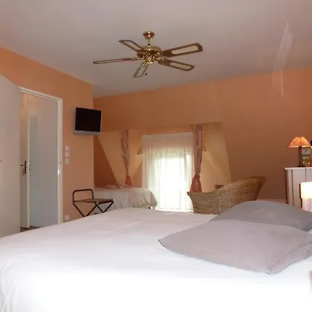 Hotel Les Chaumieres Du Lac