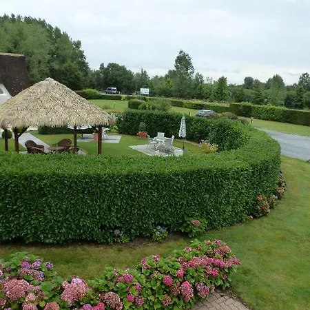 Hotel Les Chaumieres Du Lac Saint-Lyphard