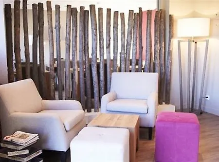 Les Chaumieres Du Lac Hotel 2*