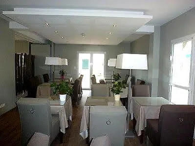 Les Chaumieres Du Lac Hotel Saint-Lyphard